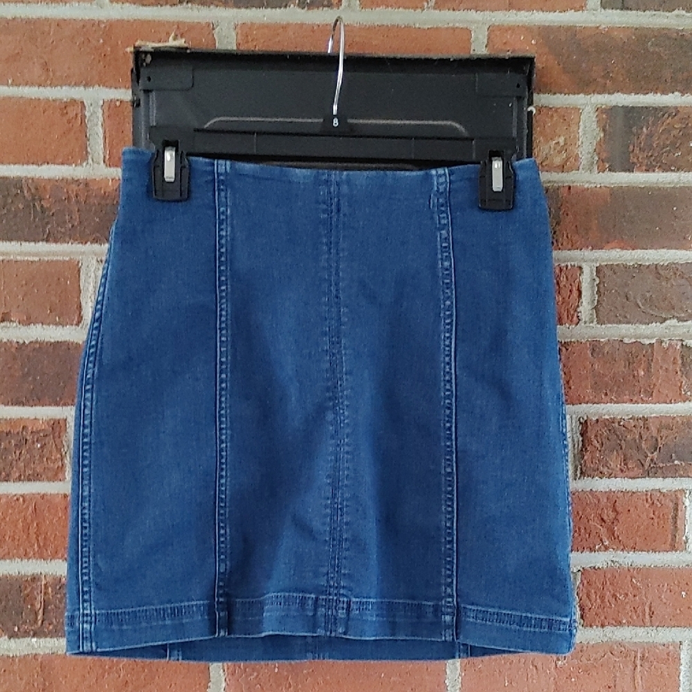 Free People Stretchy Denim Mini Skirt Size 6